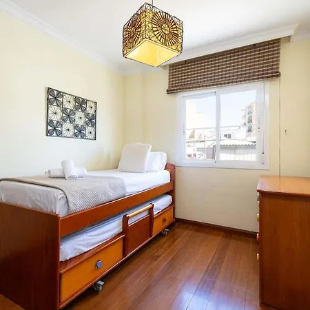 Spacious 3-bedroom In Apartment