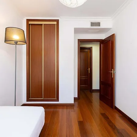 Spacious 3-bedroom In * Malaga